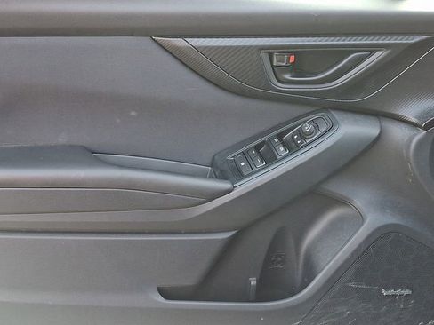 Used 2019 Subaru Crosstrek 2.0i Premium image 13