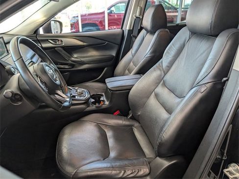 Used 2019 MAZDA CX-9 Touring w/ Touring Premium Package image 5