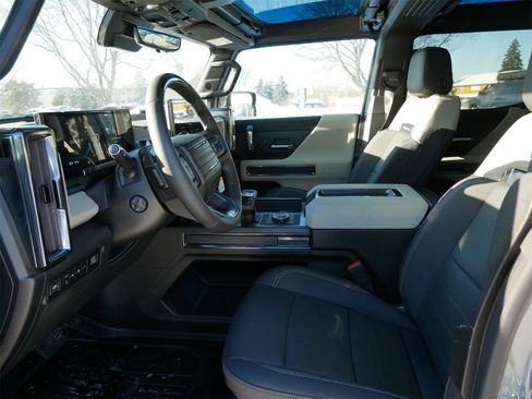 New 2026 GMC Hummer EV SUV image 4