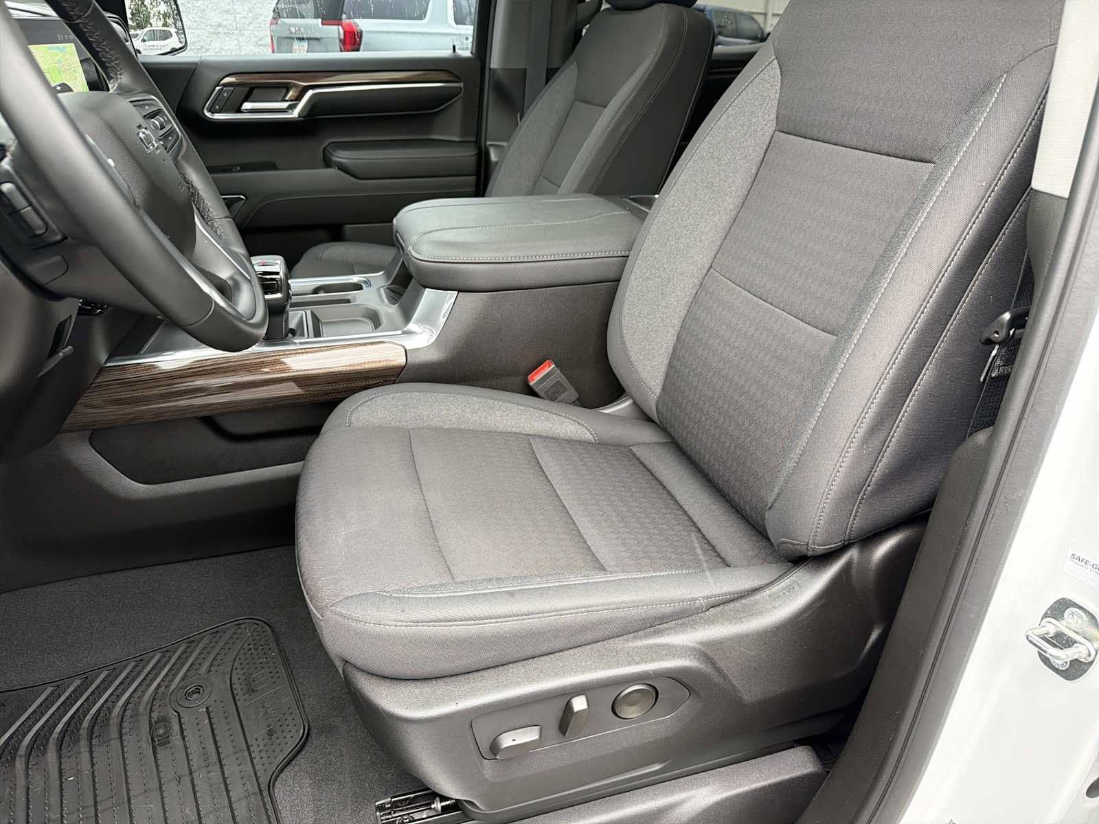 Used 2024 Chevrolet Silverado 1500 RST w/ All Star Edition Plus AWD/4WD image 21