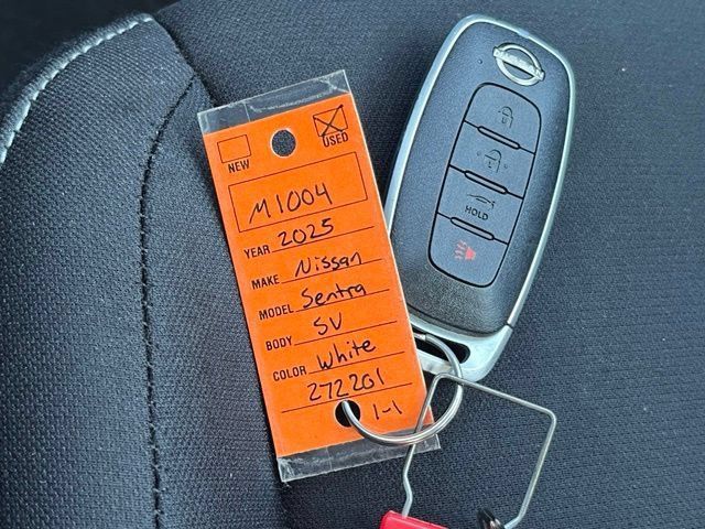Used 2025 Nissan Sentra SV FWD image 32