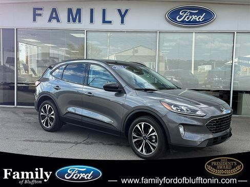 Used 2022 Ford Escape SEL w/ SEL Stealth AWD Package image 1