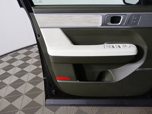 Certified 2025 Hyundai Santa Fe Calligraphy image 24