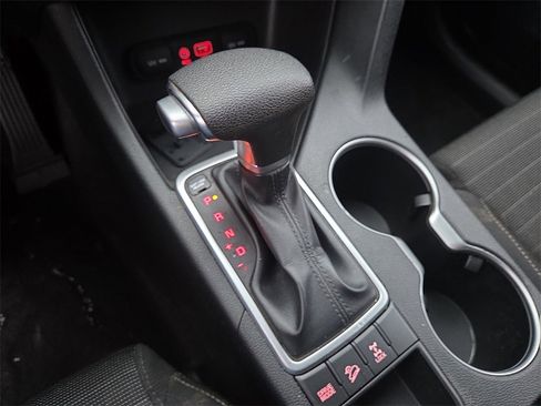Used 2018 Kia Sportage LX image 15