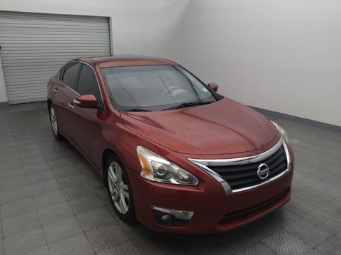 Used 2015 Nissan Altima 3.5 SL image 13