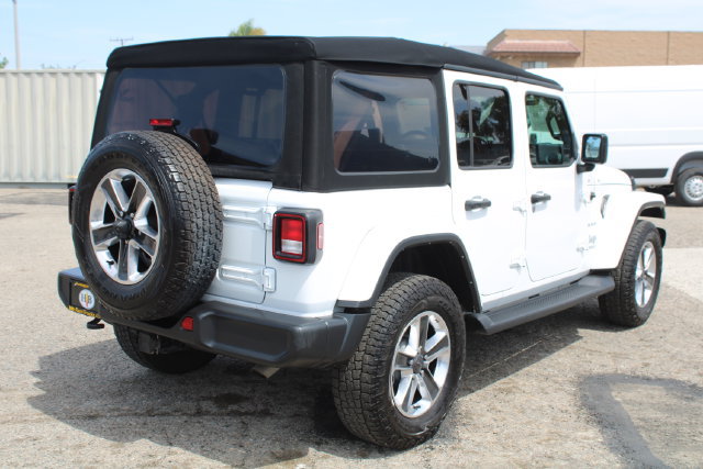 Used 2022 Jeep Wrangler Unlimited Sahara w/ Cold Weather Group AWD/4WD image 4
