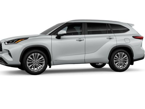 New 2026 Toyota Highlander Platinum AWD/4WD image 3