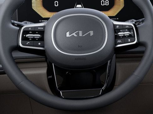 New 2026 Kia Carnival EX FWD image 22