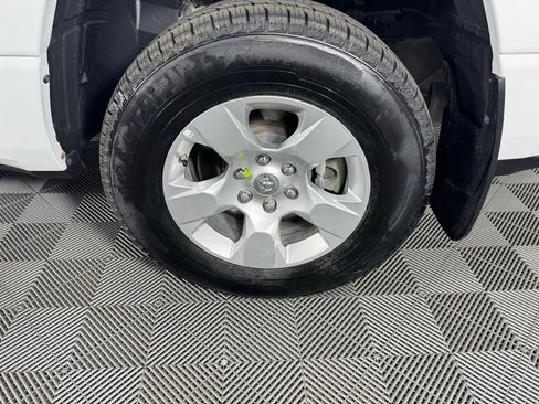 Used 2023 RAM 1500 Big Horn image 33