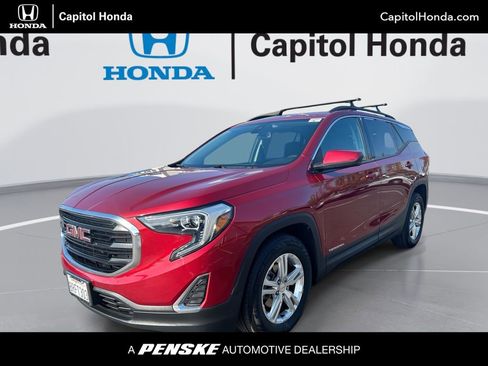 Used 2020 GMC Terrain SLE w/ Driver Convenience Package image 1