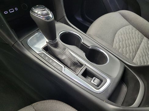 Used 2020 Chevrolet Equinox LT FWD image 26