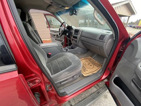Used 2003 Ford Explorer Sport XLT AWD/4WD image 7