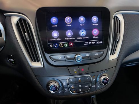 Used 2023 Chevrolet Malibu LT image 6