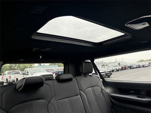 New 2024 Jeep Grand Wagoneer L Series II w/ Quick Order Packagew 28T image 20