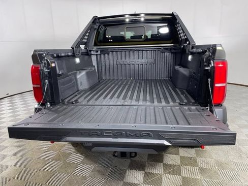 Used 2026 Toyota Tacoma 4x4 Double Cab Hybrid image 9