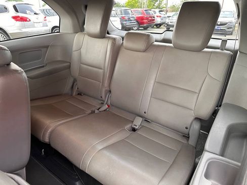 Used 2012 Honda Odyssey EX-L image 16