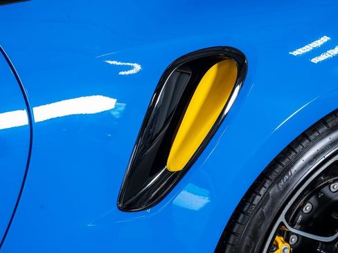 Used 2022 Porsche 911 Turbo S image 26