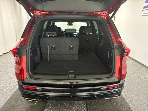 Used 2026 Buick Enclave Sport Touring FWD image 6