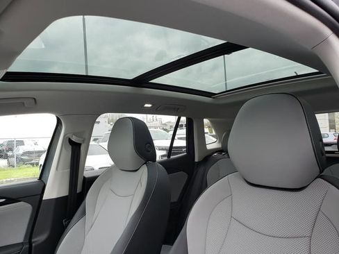 New 2026 Volkswagen Tiguan SE AWD/4WD image 7