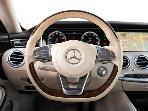 Used 2015 Mercedes-Benz S 550 4MATIC Coupe image 27