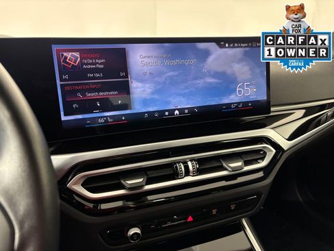 Used 2024 BMW i4 xDrive40i AWD/4WD image 18