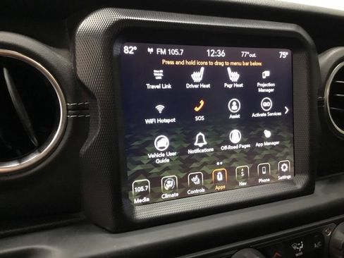 Used 2020 Jeep Wrangler Unlimited Sahara AWD/4WD image 17