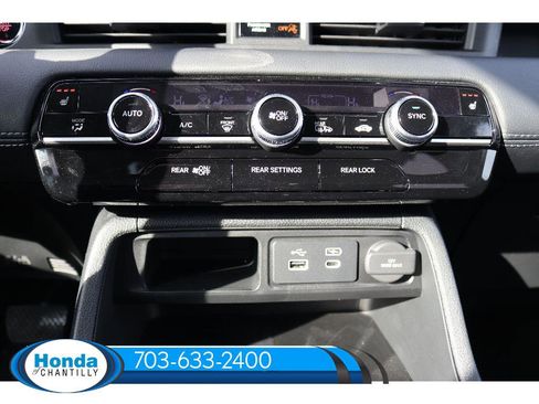 New 2025 Honda Pilot EX-L image 18