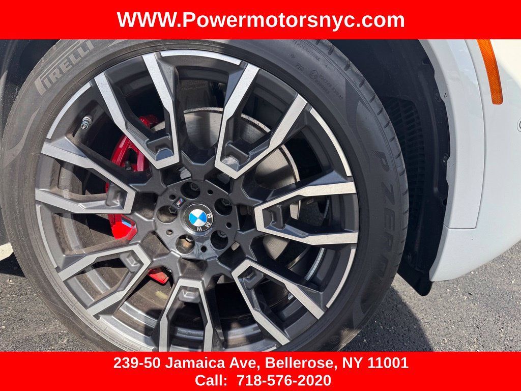 Used 2024 BMW X5 xDrive40i w/ M Sport Package AWD/4WD image 26