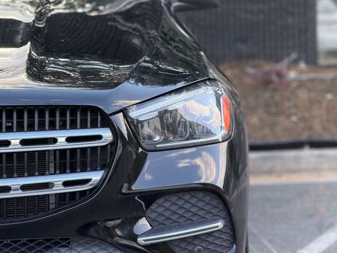 Used 2024 Mercedes-Benz GLE 350 4MATIC image 5