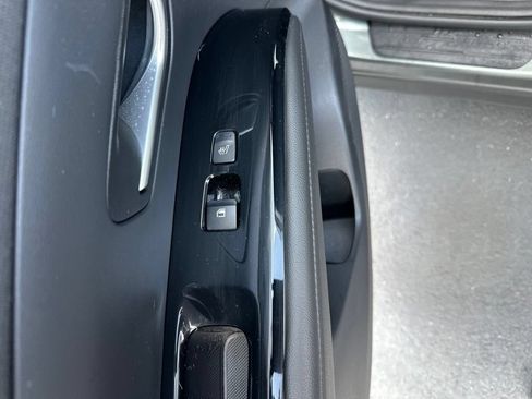 Used 2022 Hyundai Tucson Limited FWD image 13