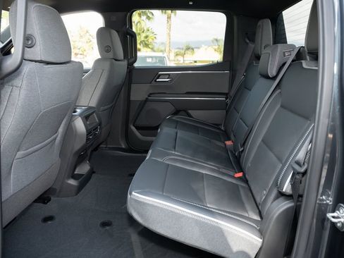 New 2026 GMC Sierra EV Elevation AWD/4WD image 34