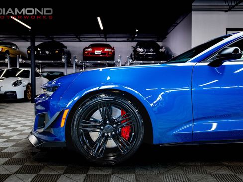 Used 2023 Chevrolet Camaro ZL1 image 11