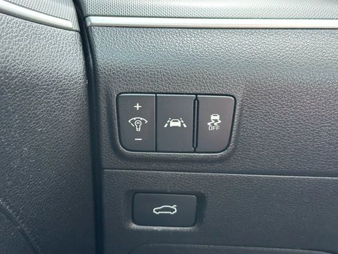 Used 2023 Kia K5 GT-Line image 36