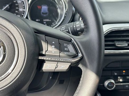 Used 2022 MAZDA CX-9 Touring image 18