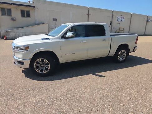 Used 2019 RAM 1500 Limited AWD/4WD image 6