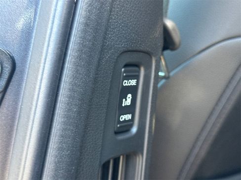 New 2026 Honda Odyssey EX-L image 18