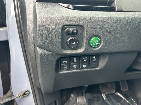 Used 2022 Honda Ridgeline Black Edition image 14