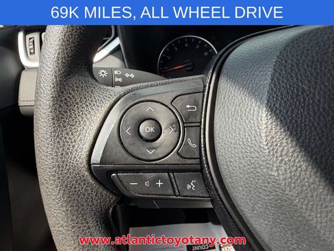 Used 2020 Toyota RAV4 LE w/ Carpet Mat Package AWD/4WD image 29