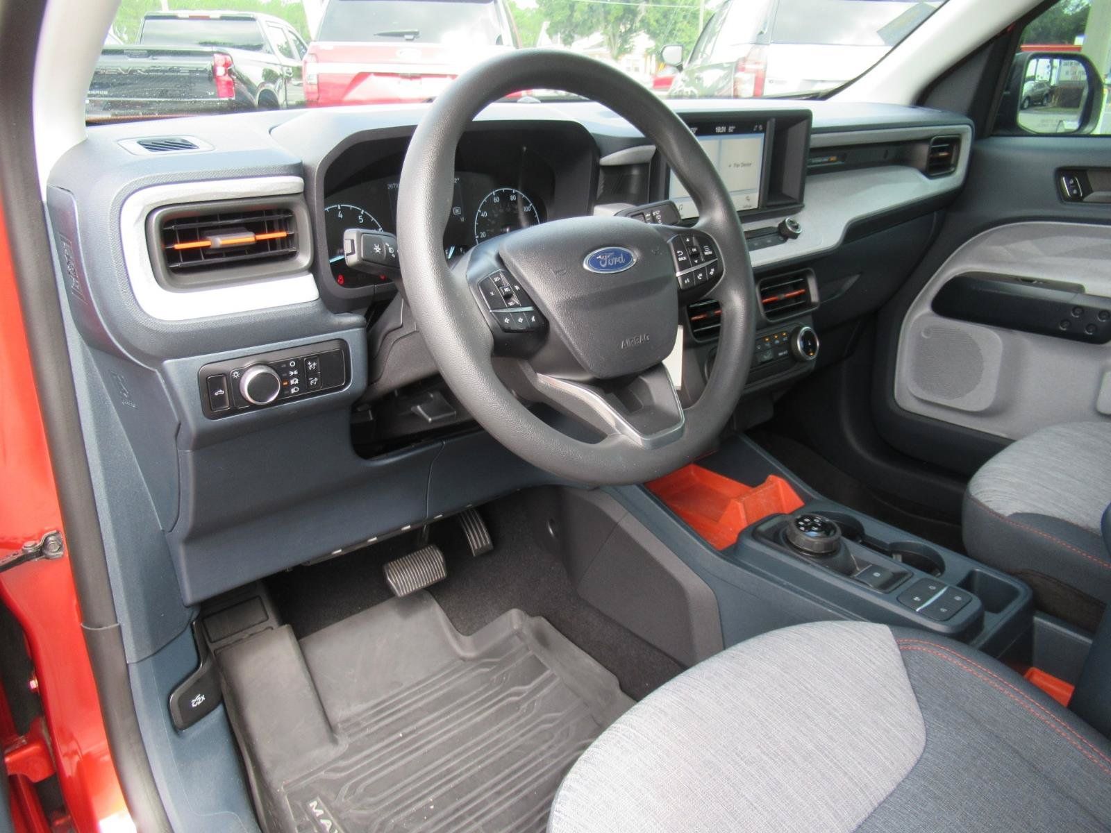Used 2023 Ford Maverick XLT FWD image 23