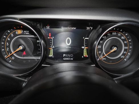 Used 2022 Jeep Wrangler Unlimited Sport image 16