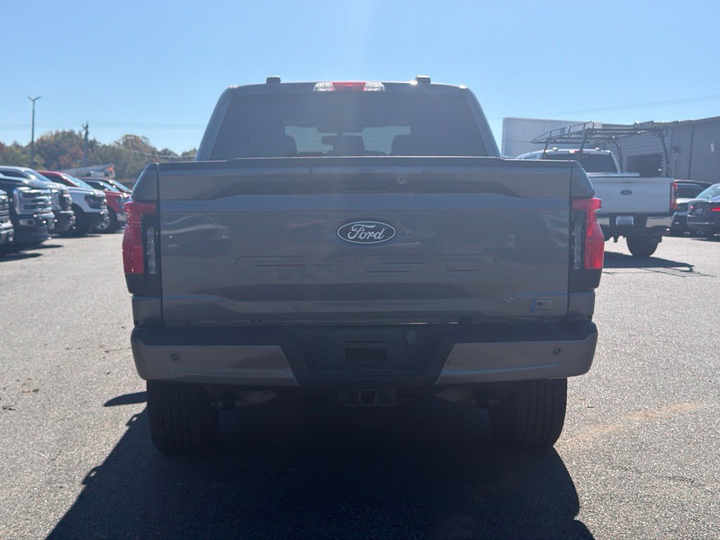 Used 2024 Ford F150 Lightning Flash AWD/4WD image 9