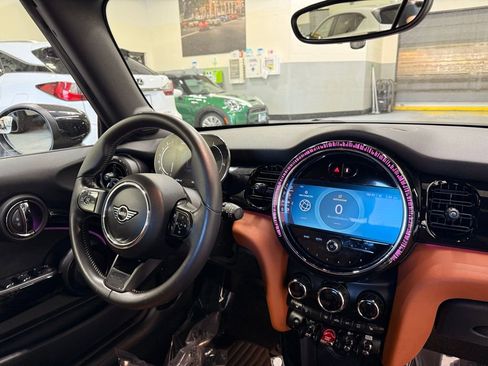 Certified 2023 MINI Cooper S w/ Signature Upholstery Package image 23