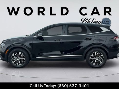 Used 2025 Kia Sportage EX FWD image 6