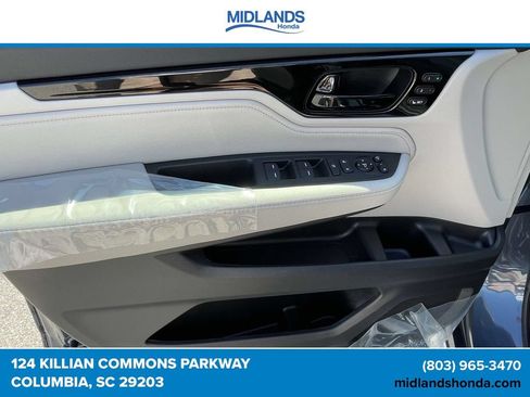 Certified 2026 Honda Odyssey Elite image 17