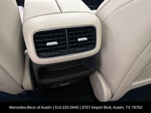 Used 2025 Mercedes-Benz GLE 350 4MATIC image 25