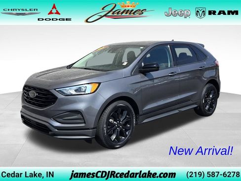 Used 2022 Ford Edge SE w/ Black Appearance Package AWD/4WD image 1