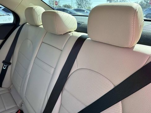 Used 2021 Mercedes-Benz C 300 Sedan image 16
