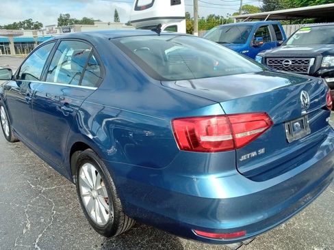 Used 2015 Volkswagen Jetta SE FWD image 7