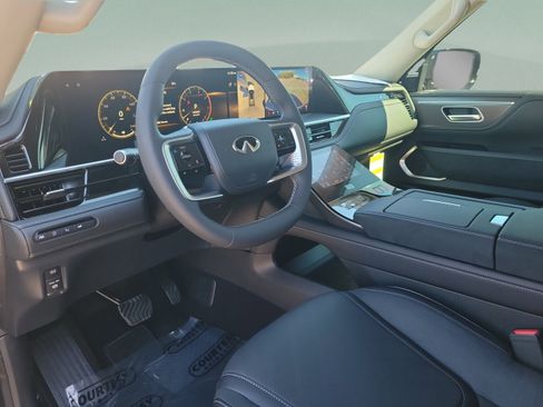 Used 2026 INFINITI QX80 Luxe w/ Exterior Package AWD/4WD image 16