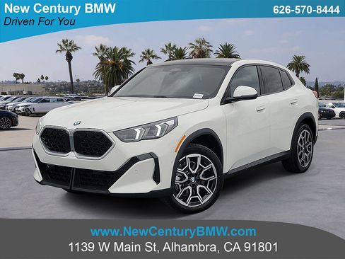 New 2026 BMW X2 xDrive28i w/ Convenience Package AWD/4WD image 1